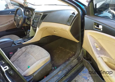 2014 Hyundai Sonata Gls z USA, uszkodzony, nr VIN 5NPEB4AC7EH941682